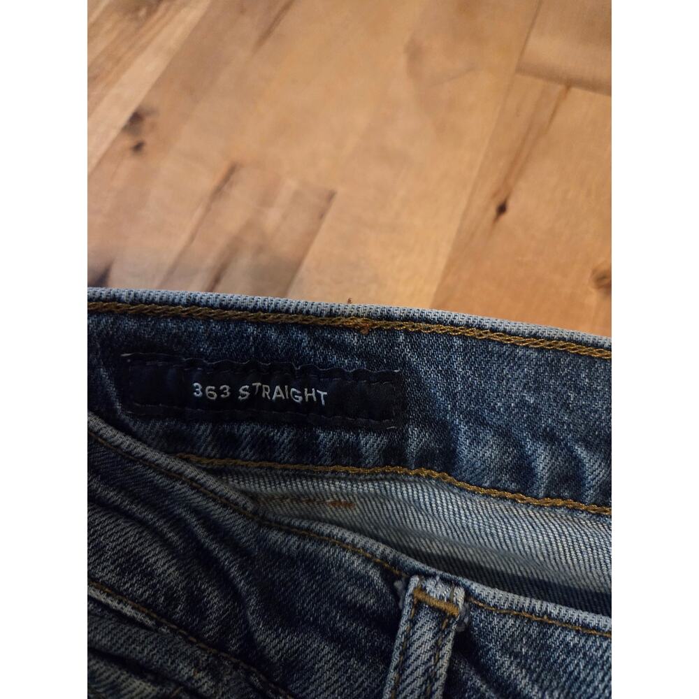 Lucky Brand Men's 363 Vintage Straight Jeans Size 34x30 - Excellent Condition - Picture 3 of 7